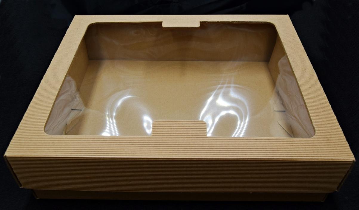 Pudełko cateringowe Party Box z okienkiem 45,5 x 35 cm (10)