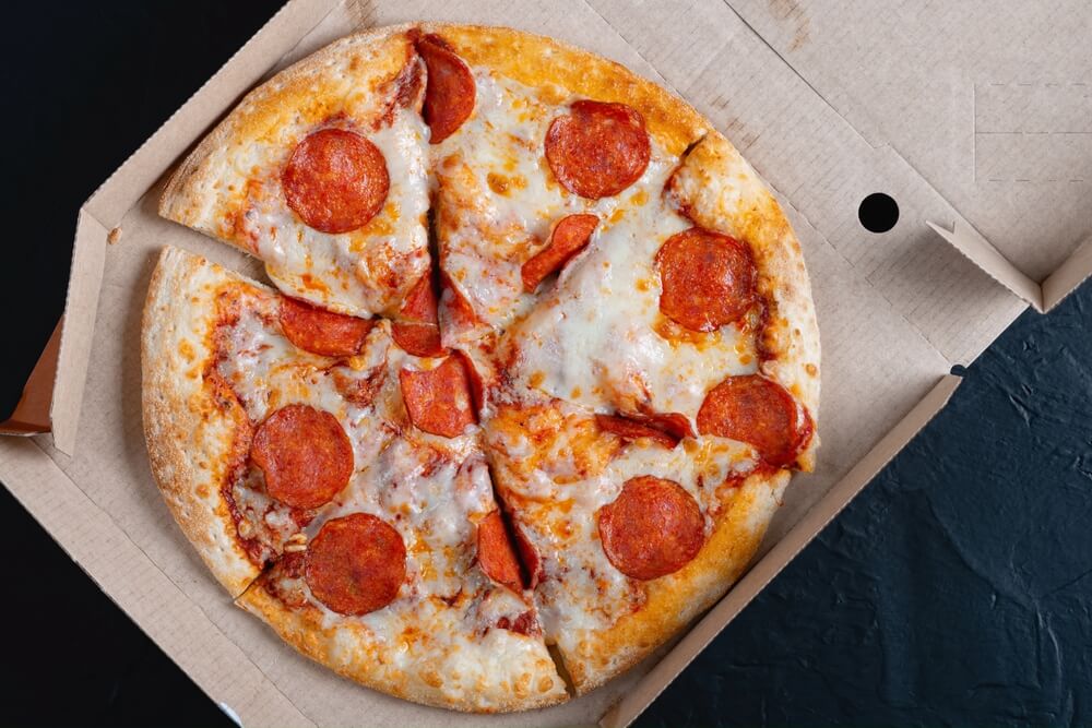 Kartony do pizzy – jak dobrać rozmiar pudełka do średnicy pizzy?