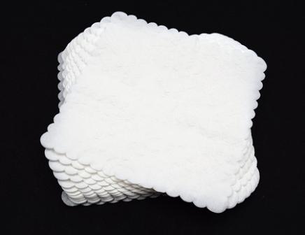 Serwetki gastronomiczne ząbkowane białe 17/17 cm (400)